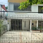 Habitación independiente cerca al aeropuerto # 4